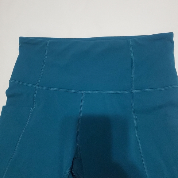 Athleta Salutation Stash 7/8 Legging - Picture 6 of 8